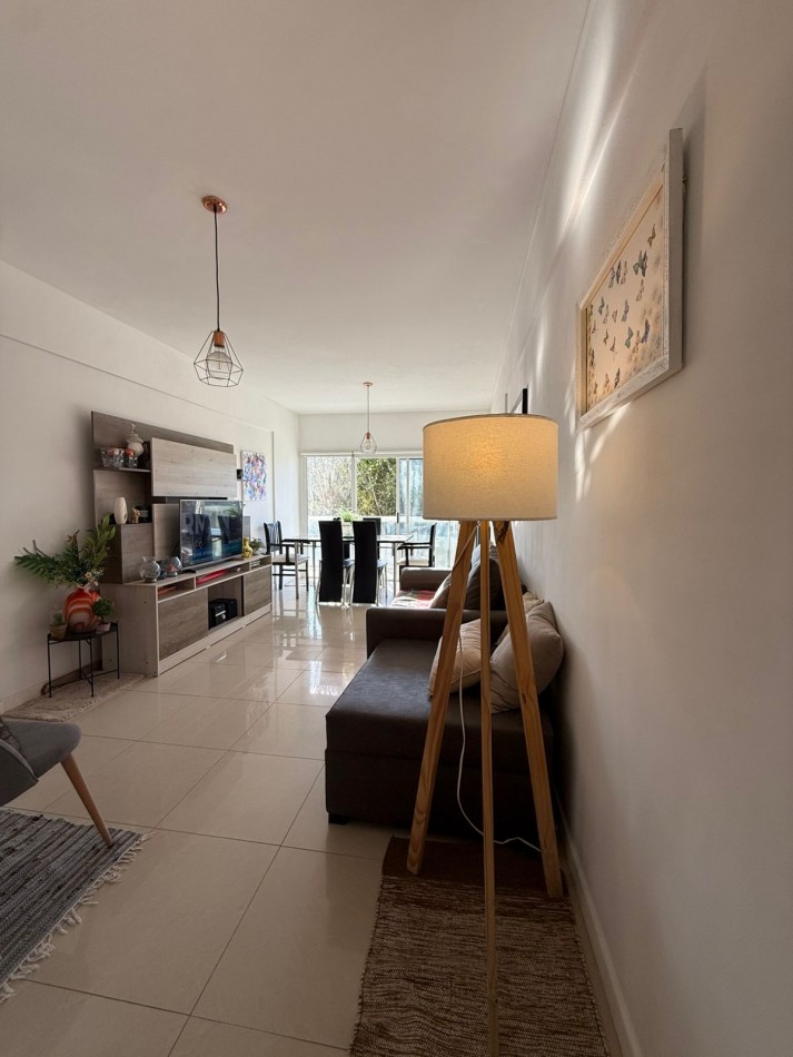 Departamento 3 ambientes barrio Parque Luro