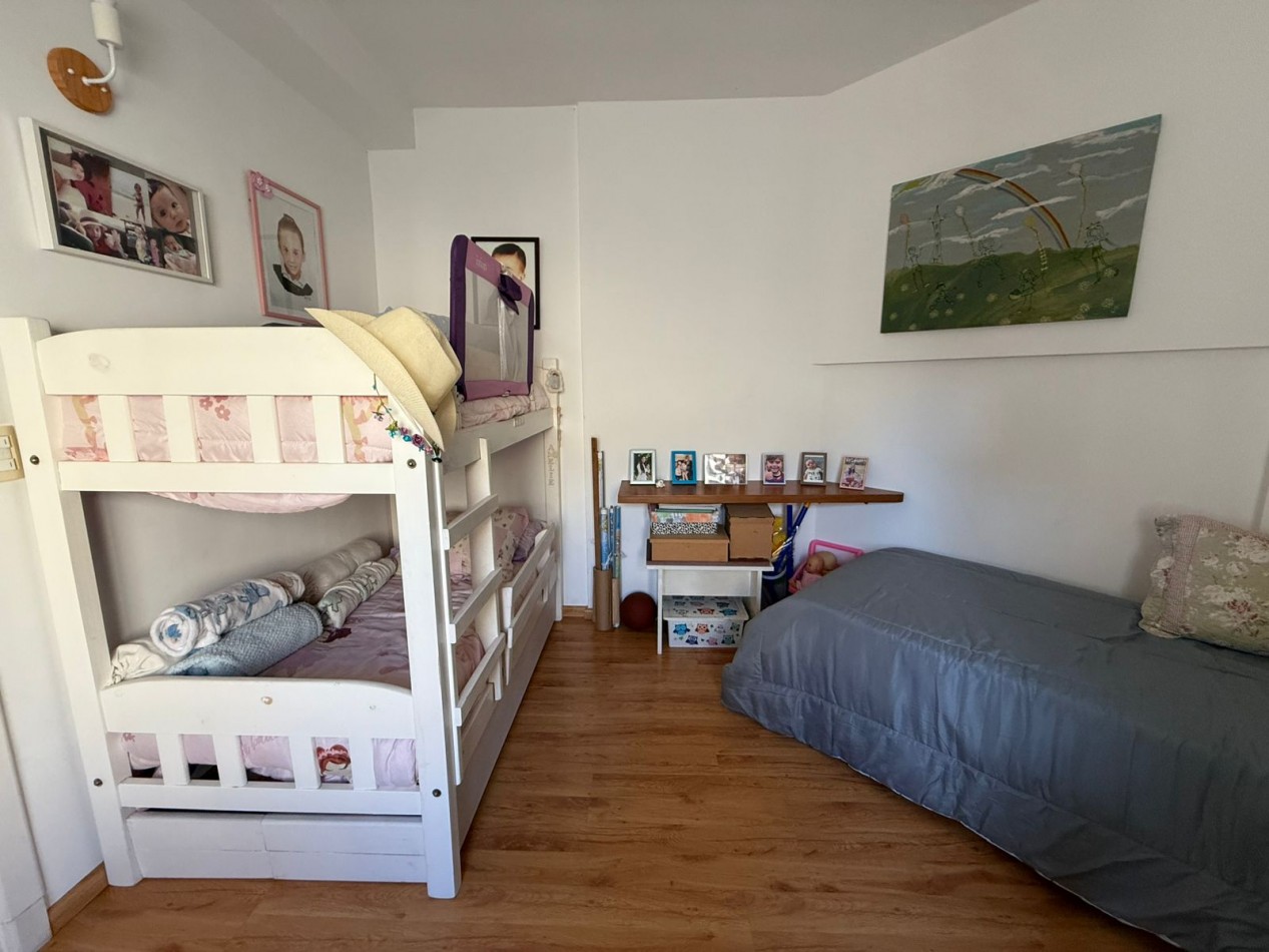 Departamento 3 ambientes barrio Parque Luro