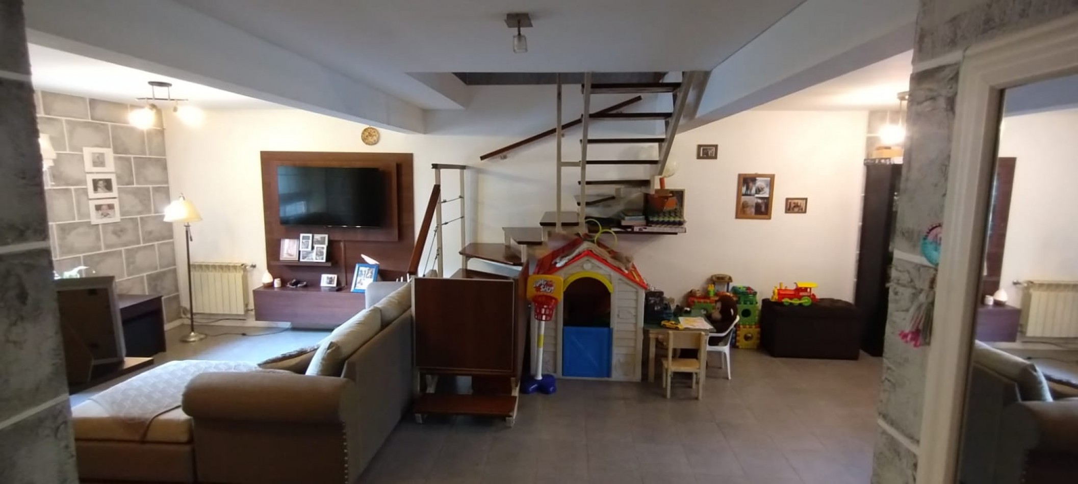 Duplex en el barrio Estrada