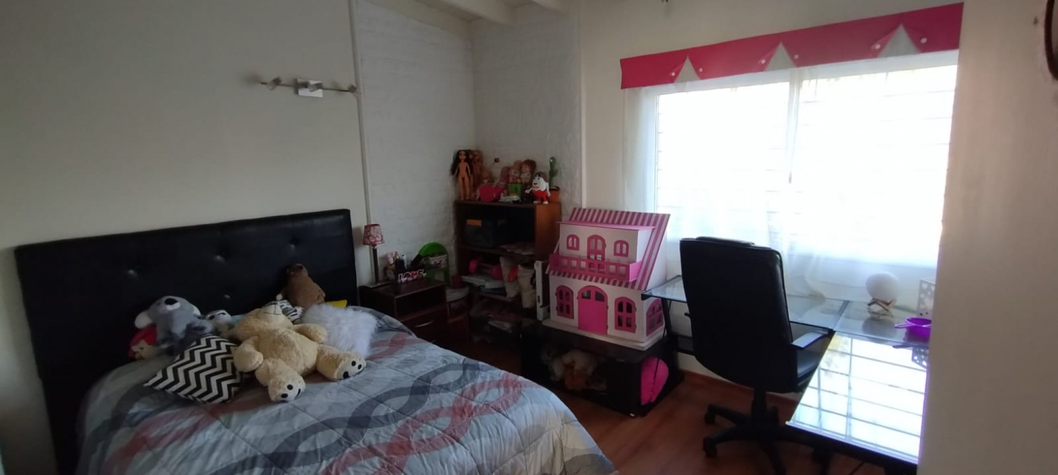 Duplex en el barrio Estrada