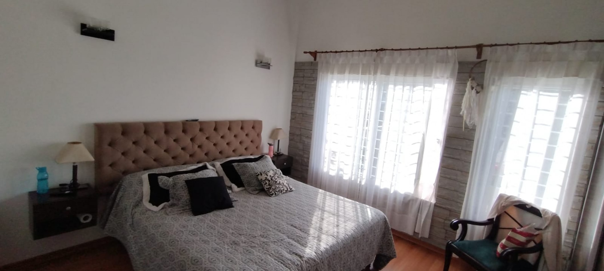Duplex en el barrio Estrada