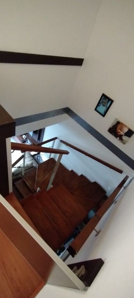 Duplex en el barrio Estrada