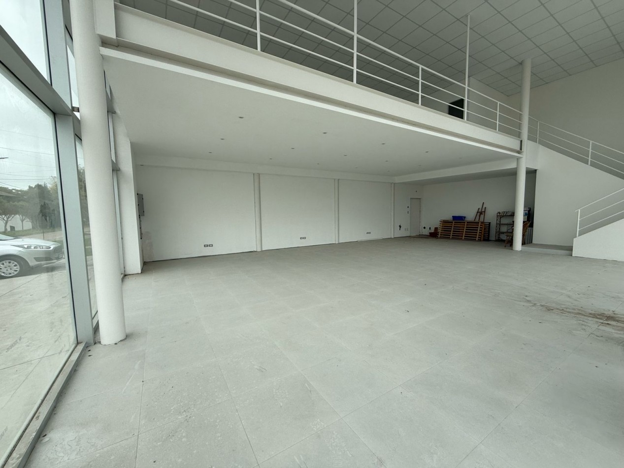 Local comercial en alquiler