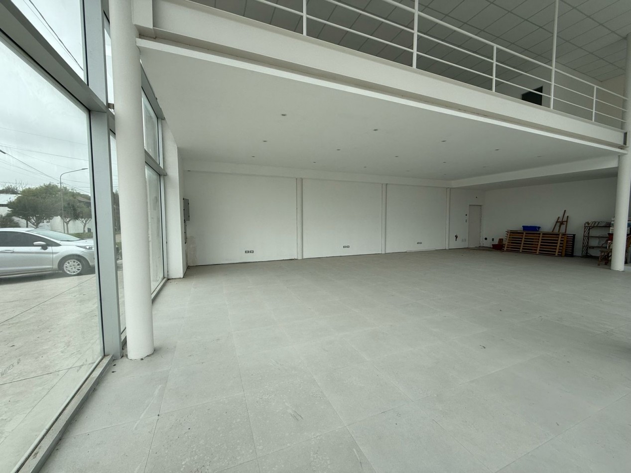 Local comercial en alquiler