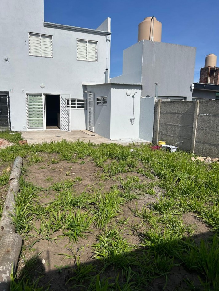 RESERVADO    Alquiler Duplex de 3 ambientes  al frente   Z / Faro