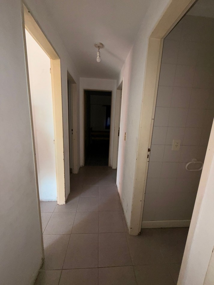 ALQUILER 24 MESES Casa de 4 ambientes en Barrio Lomas del Golf 