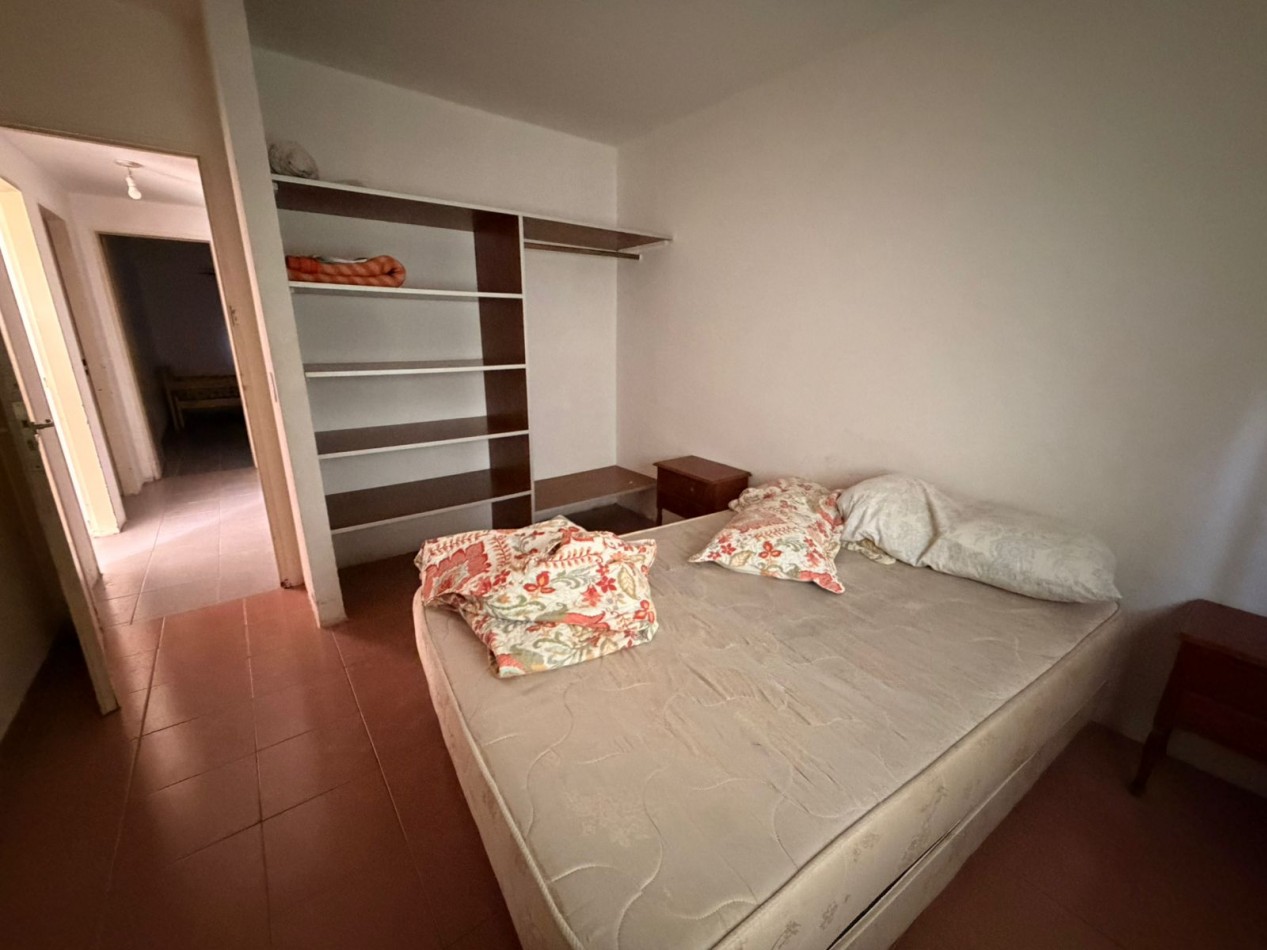 ALQUILER 24 MESES Casa de 4 ambientes en Barrio Lomas del Golf 