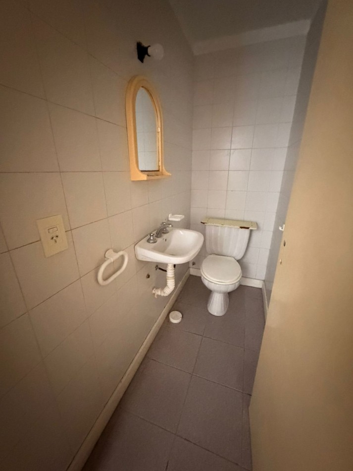 ALQUILER 24 MESES Casa de 4 ambientes en Barrio Lomas del Golf 