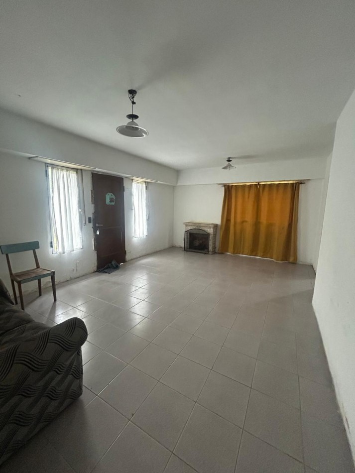 ALQUILER 24 MESES Casa de 4 ambientes en Barrio Lomas del Golf 