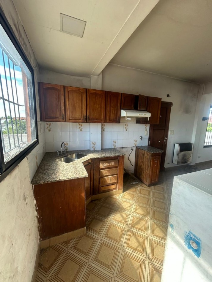 PH 2 AMBIENTES EN PLANTA ALTA 