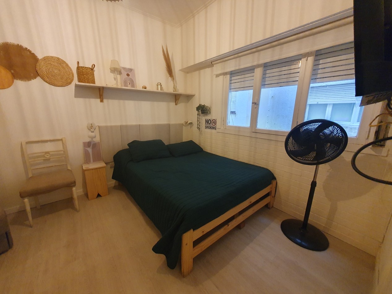 AMBIENTE  A UNA CUADRA DE PLAZA COLON 