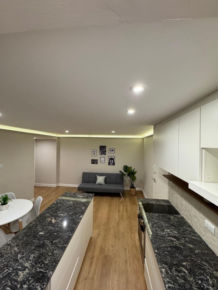 VENTA 2 AMBIENTES IMPECABLE  COLON Y ARENALES 