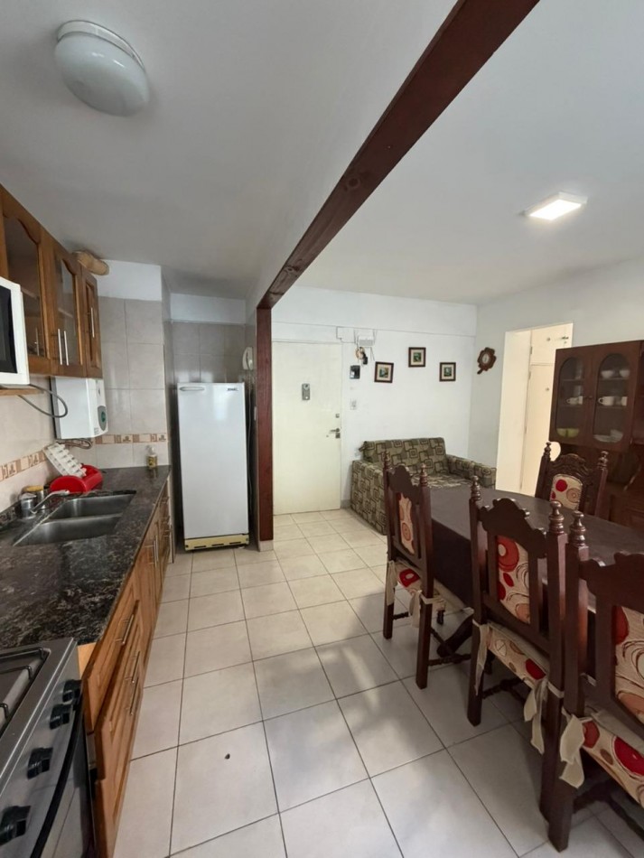 3 AMBIENTES CON VISTA AL MAR  