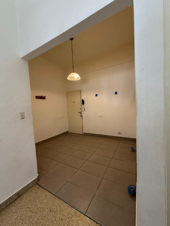 ALQUILER 1 AMBIENTE Y MEDIO A LA CALLE - 24 MESES 