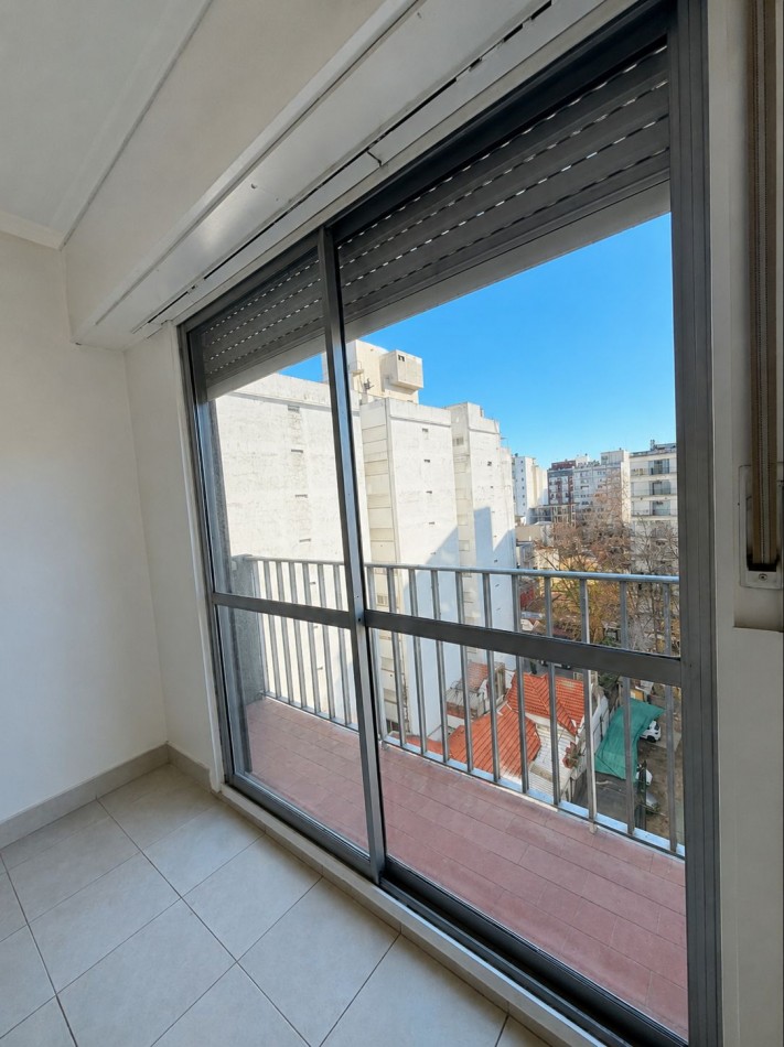 DEPARTAMENTO 2 AMBIENTES CON BALCON 