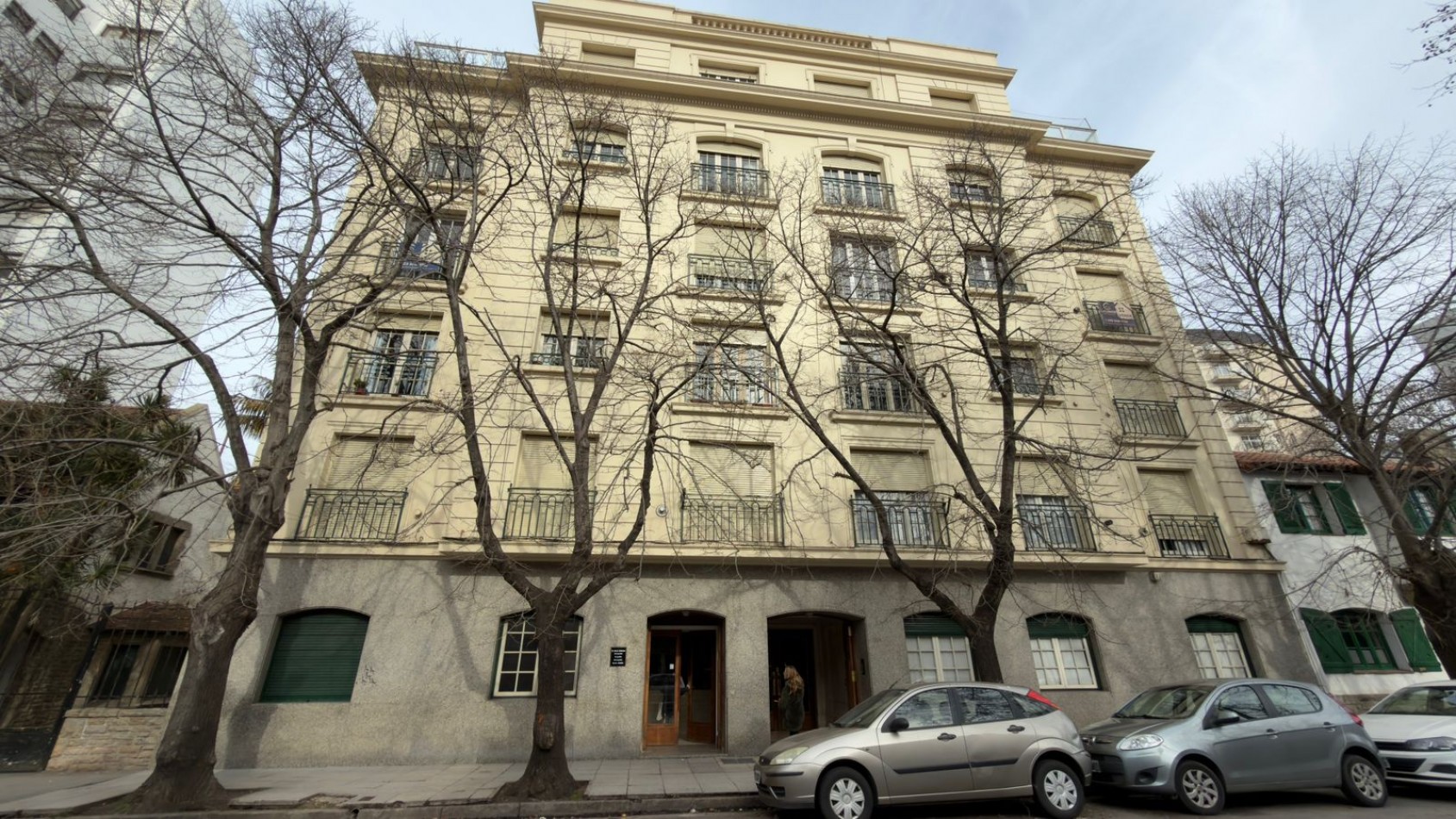 Departamento 4 ambientes en venta Plaza Mitre