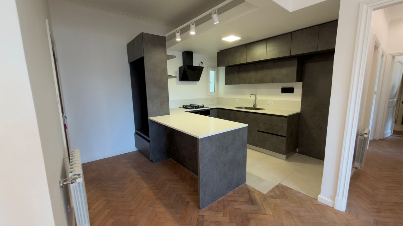 Departamento 4 ambientes en venta Plaza Mitre