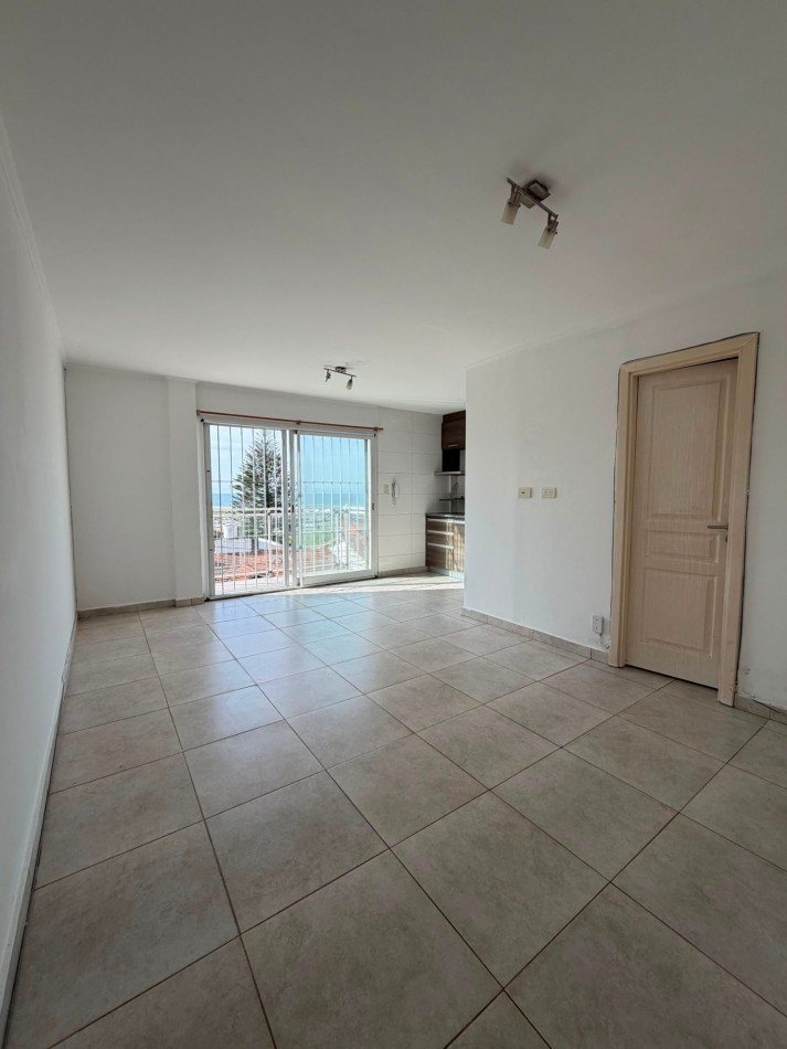 DEPARTAMENTO 2 AMBIENTES CON BALCON - ZONA PUNTA MOGOTES