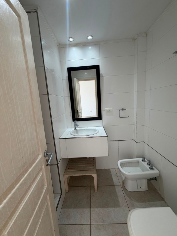 DEPARTAMENTO 2 AMBIENTES CON BALCON - ZONA PUNTA MOGOTES