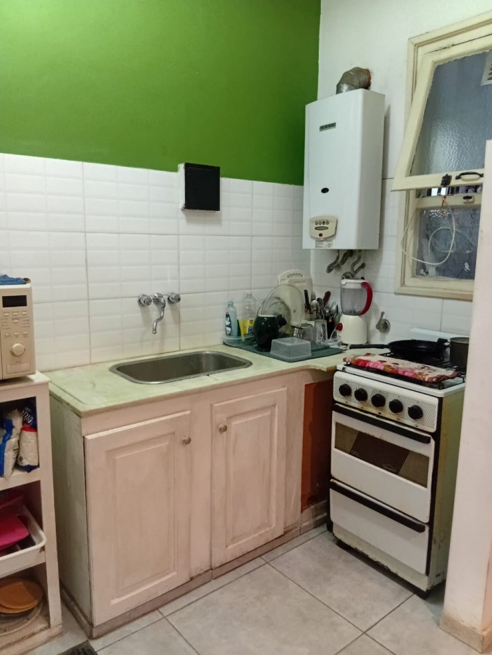 2 ambientes a la calle zona Paseo Aldrey 