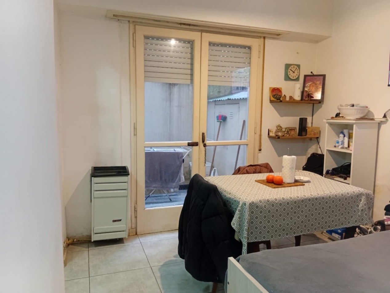 2 ambientes a la calle zona Paseo Aldrey 