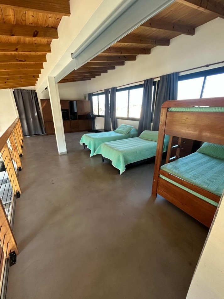 VENTA - CASA 5 AMBIENTES EN BARRIO CERRADO SAN BENITO 