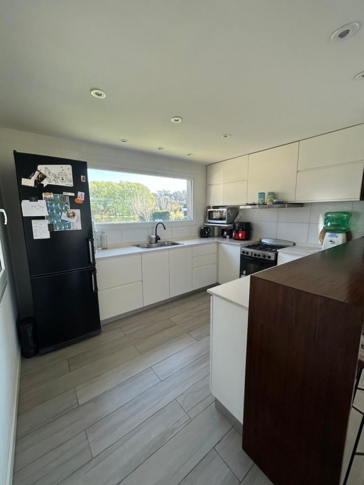 VENTA CASA 4 AMBIENTES - RUMENCO JOVEN 