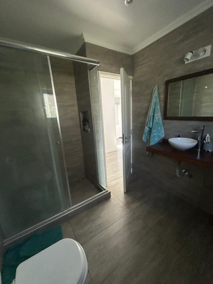 VENTA CASA 4 AMBIENTES - RUMENCO JOVEN 