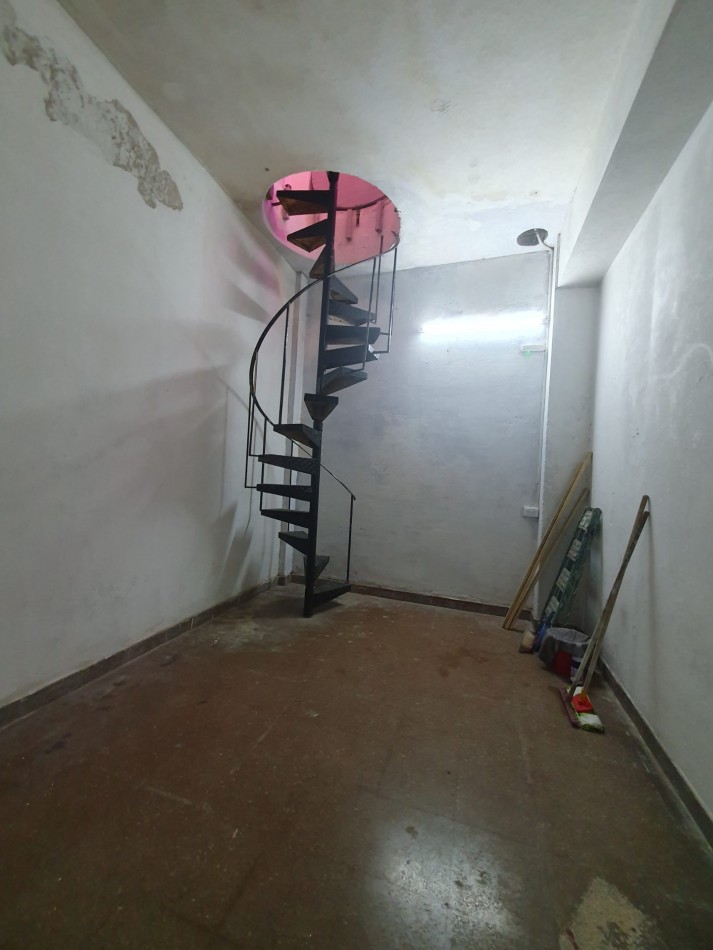 VENTA LOCAL EN GALERIA 