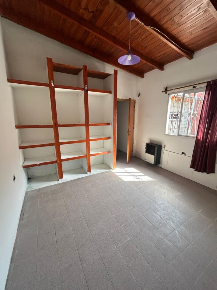 Alquiler Casa en PH 3 ambientes con parrilla