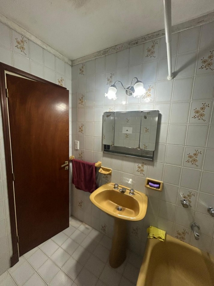 Departamento 2 ambientes con cochera