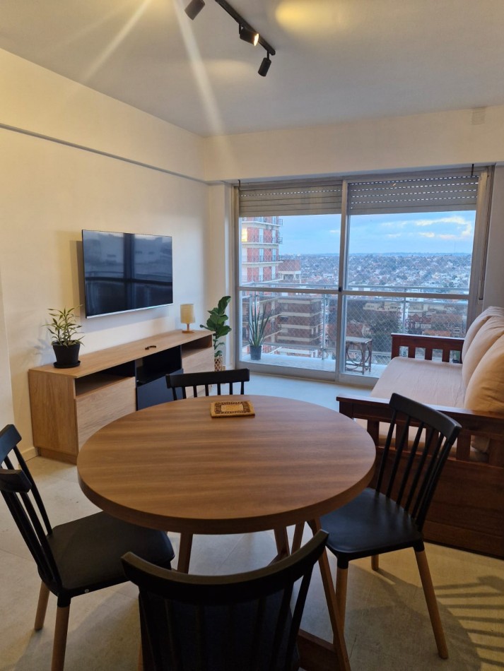 Departamento 2 ambientes con Balcon, muy luminoso!!! Alquiler para estudiantes y Temporada Alta 2027