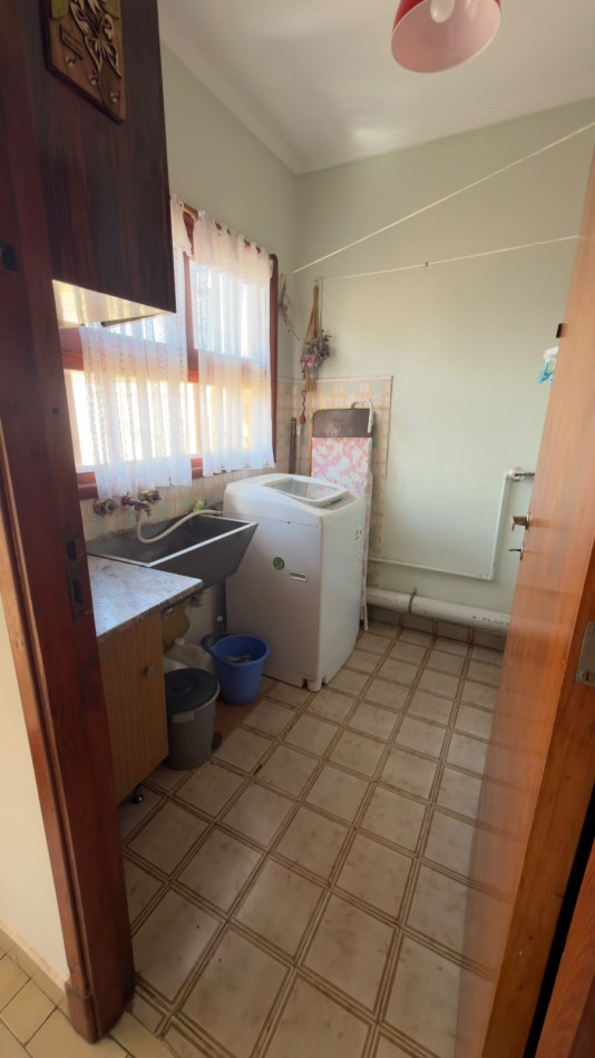 CHALET 4 AMBIENTES - APTO CREDITO BANCARIO - BARRIO SAN JOSE - MAR DEL PLATA