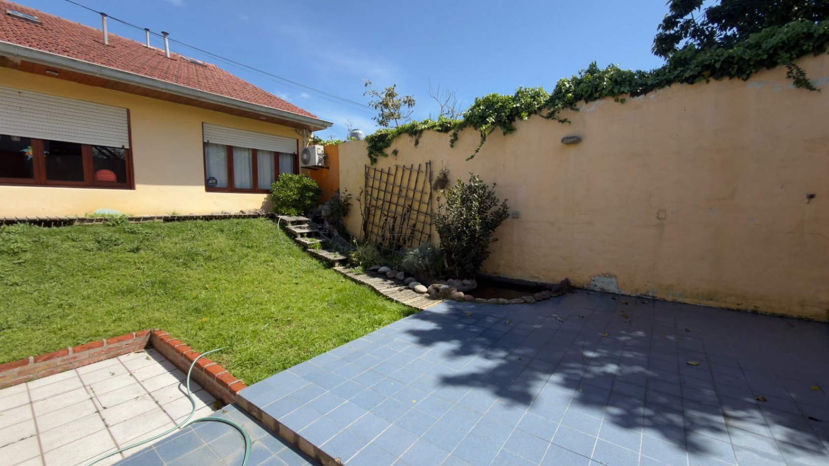 CHALET 4 AMBIENTES - APTO CREDITO BANCARIO - BARRIO SAN JOSE - MAR DEL PLATA