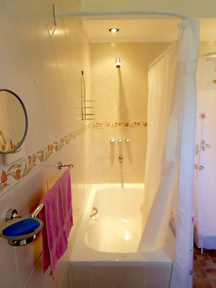 CASA 5 AMBIENTES - VENTA MAR DE COBO