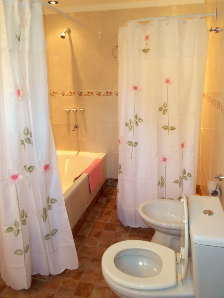 CASA 5 AMBIENTES - VENTA MAR DE COBO
