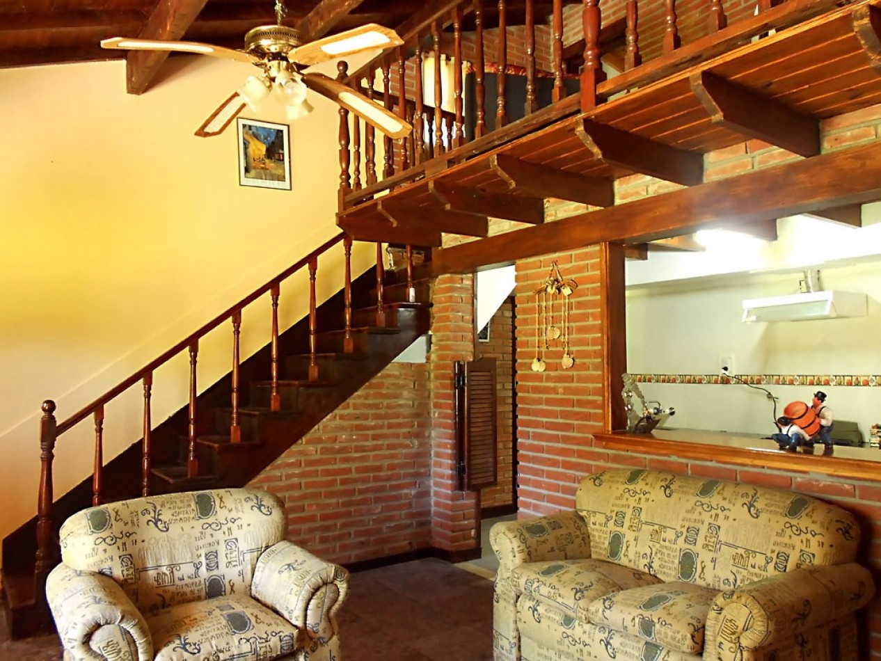 CASA 5 AMBIENTES - VENTA MAR DE COBO