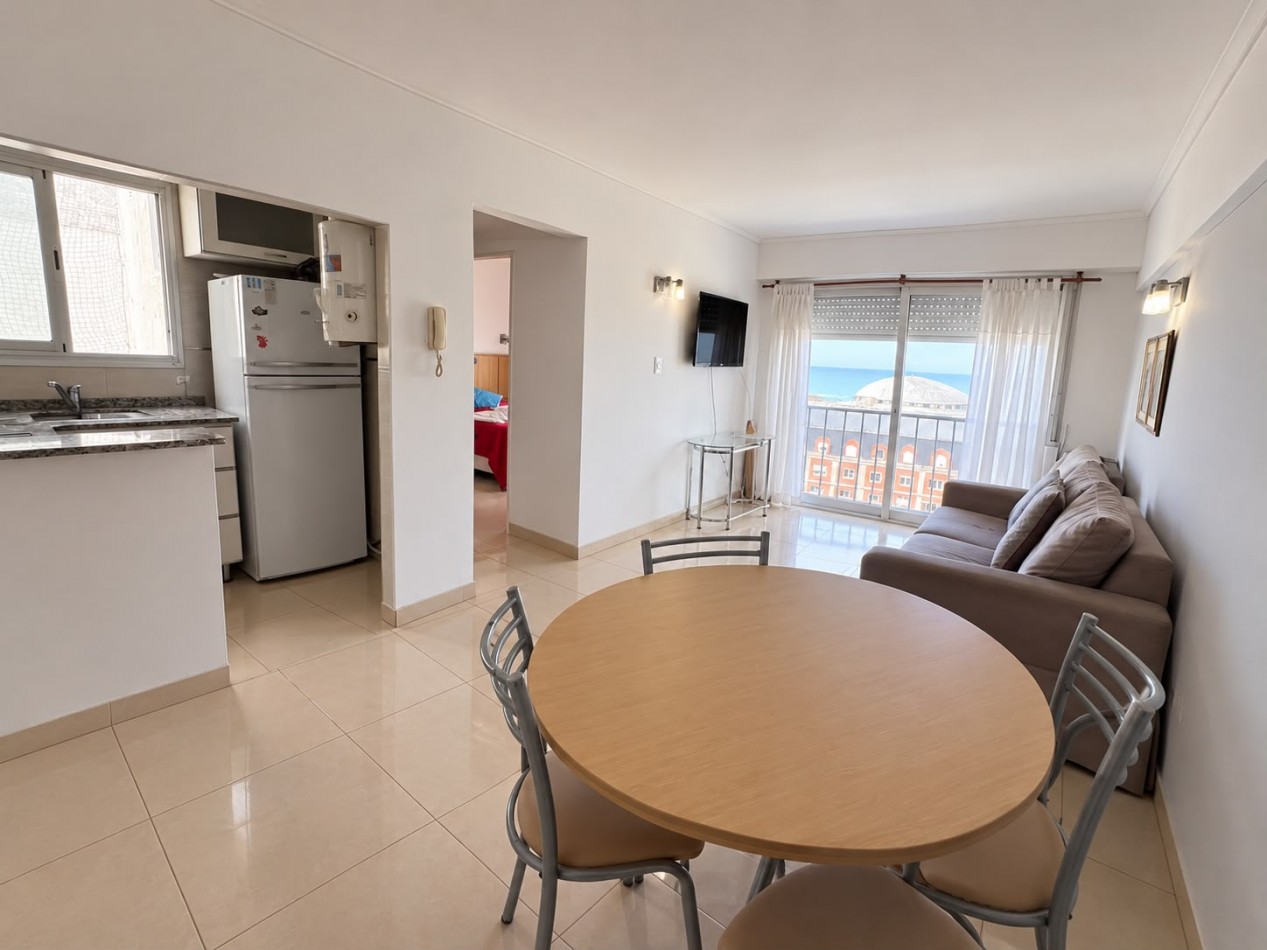 VENTA - DEPARTAMENTO DE 2 AMBIENTES CON VISTA AL MAR