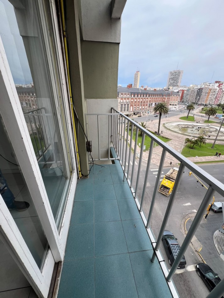 VENTA | DEPARTAMENTO DE 1 AMBIENTE Y MEDIO CON BALCON A LA CALLE