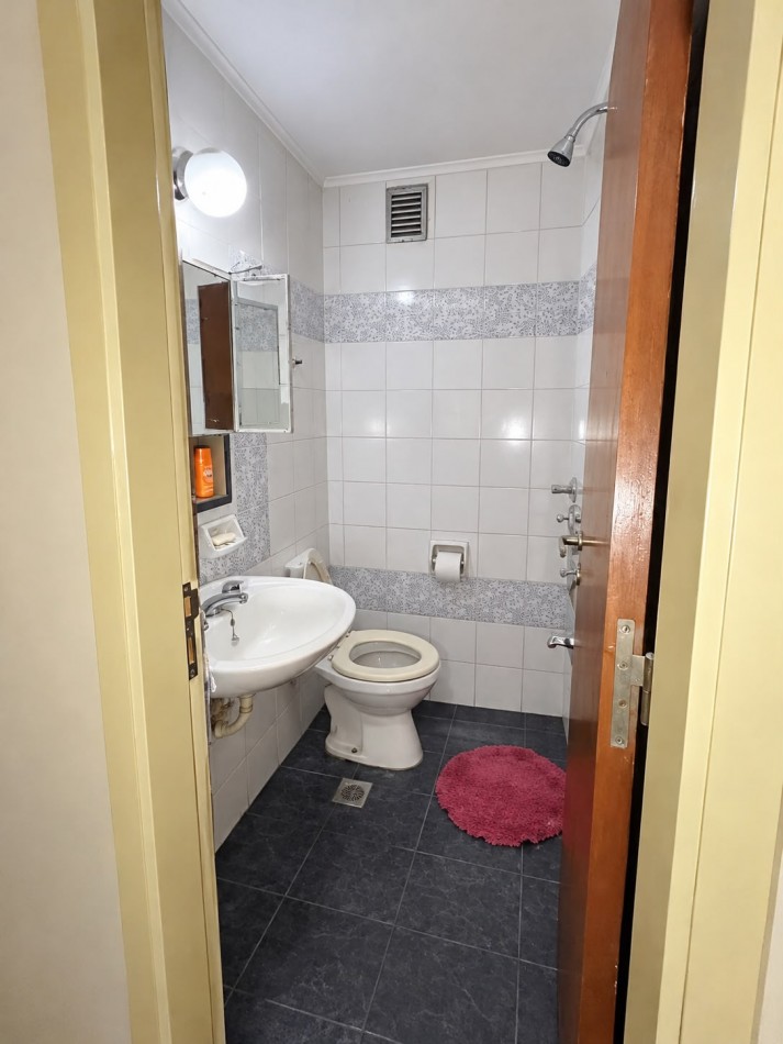 VENTA - DEPARTAMENTO 4 AMBIENTES CON TERRAZA