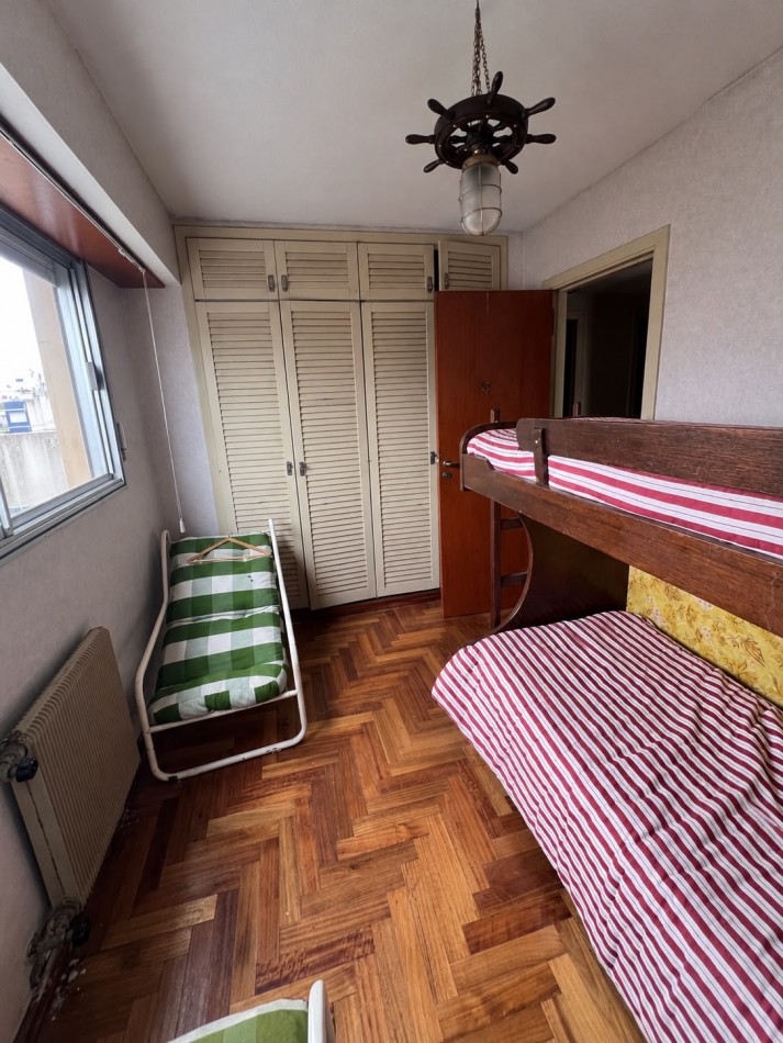 VENTA - DEPARTAMENTO 4 AMBIENTES CON TERRAZA