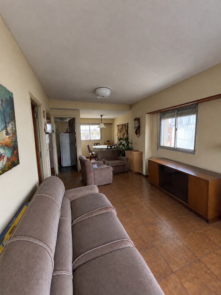 VENTA - DEPARTAMENTO 4 AMBIENTES CON TERRAZA