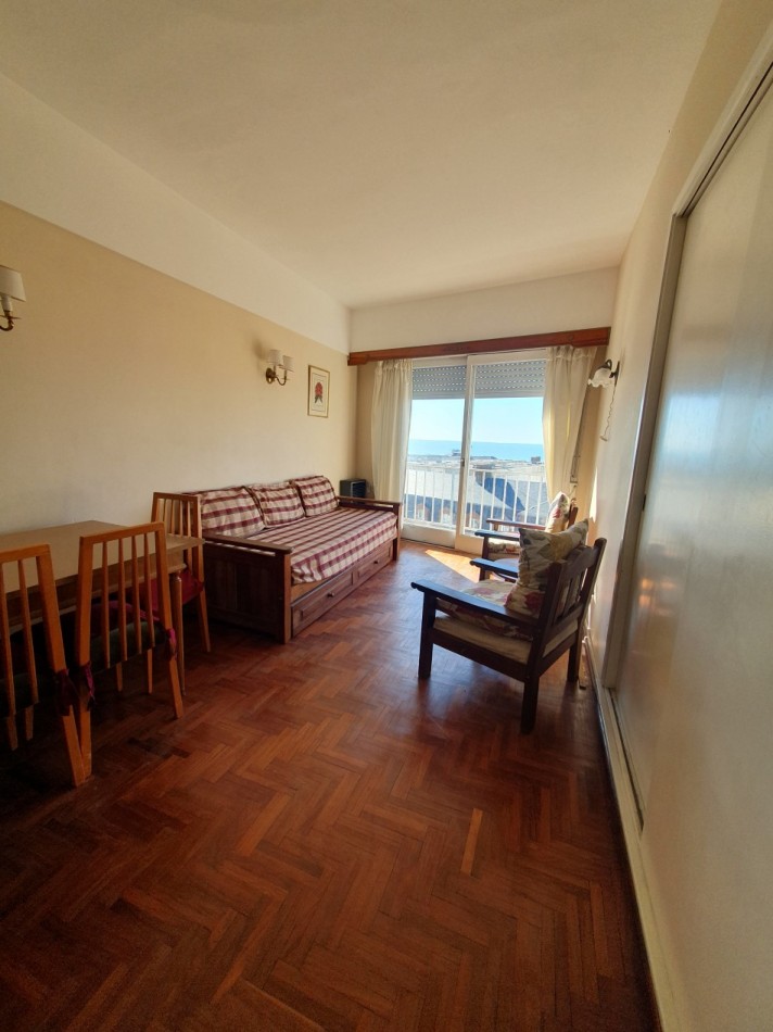 2 ambientes con vista al mar