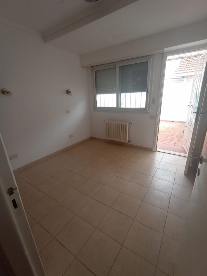 CHALET 5 AMBIENTES - CHAUVIN