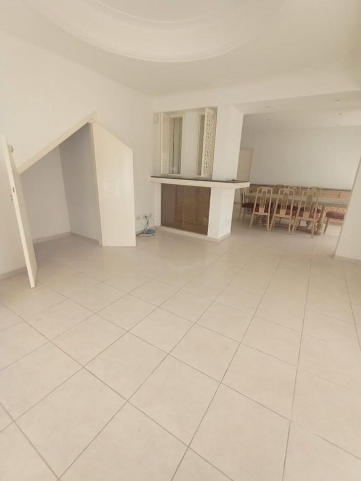 CHALET 5 AMBIENTES - CHAUVIN