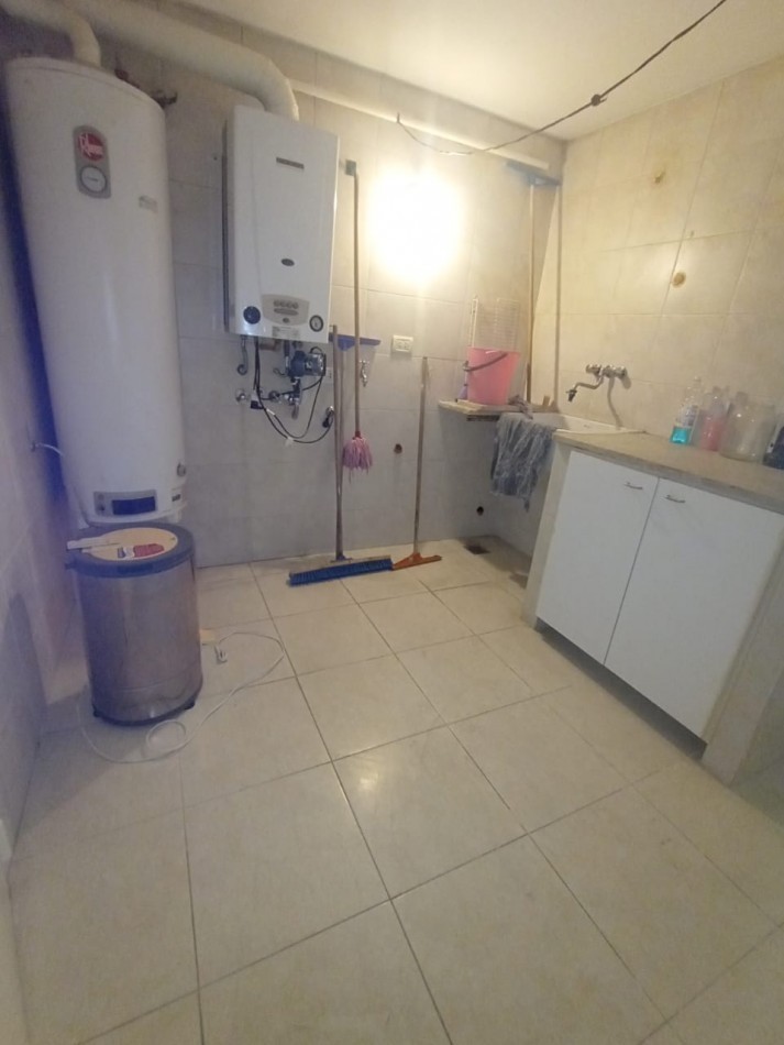 CHALET 5 AMBIENTES - CHAUVIN