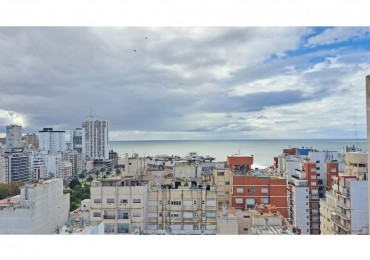 2 ambientes con vista al mar  y cochera.   Arenales y Brown    Z/ Paseo Aldrey