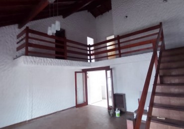 Chalet en ph de 5 ambientes        Marconi y Ayacucho    Z/ Villa Primera