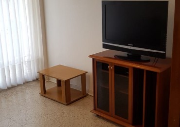 Departamento 1 ambiente  sobre Av Colon           Colon y Arenales    