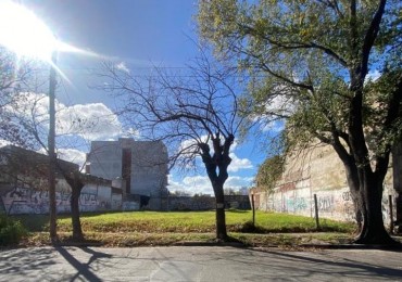 Lote ubicado en Nueva Pompeya. 